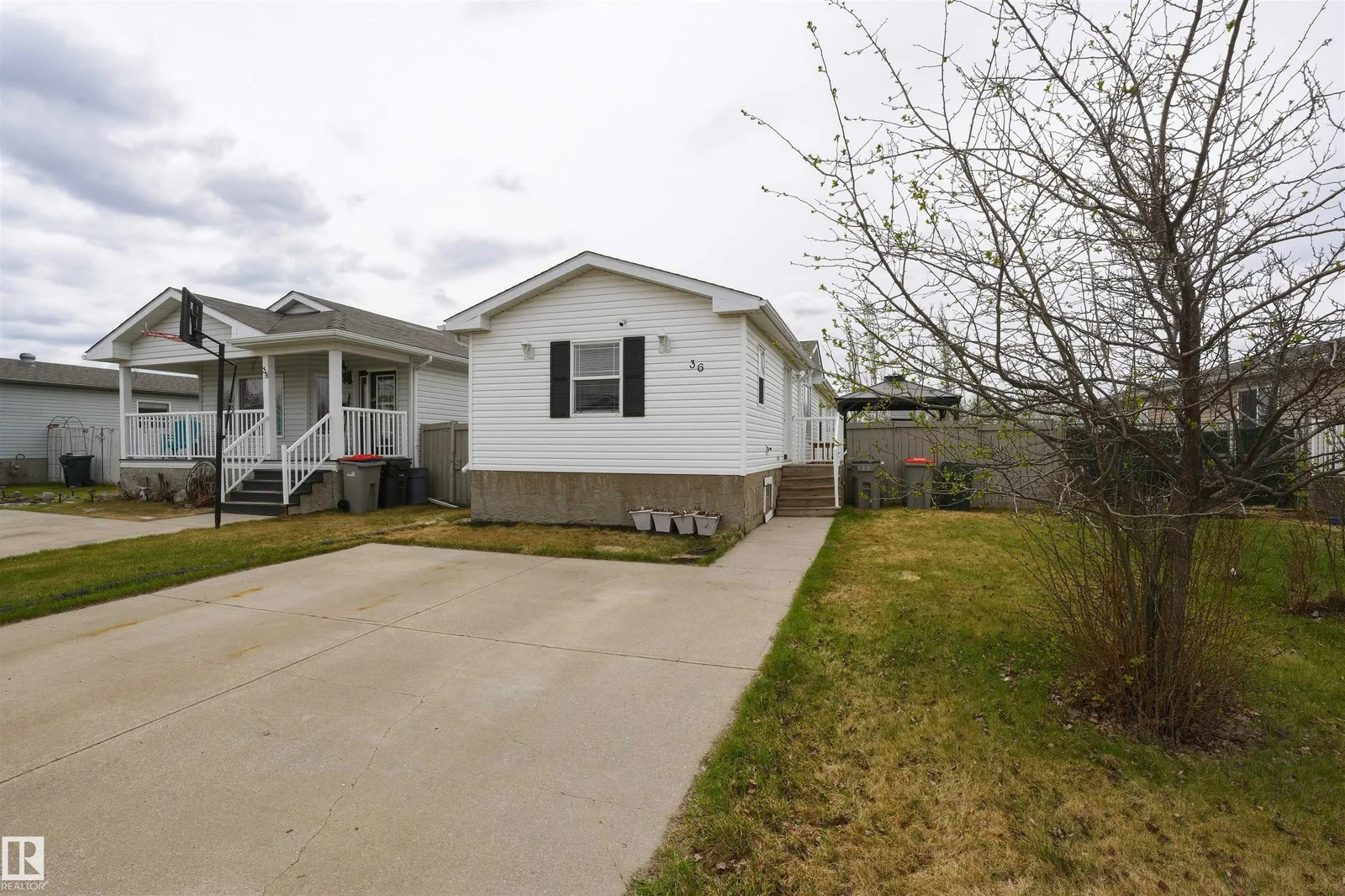 36 JUTLAND CR, Stony Plain - 3 bedroom Detached Single Family for sale