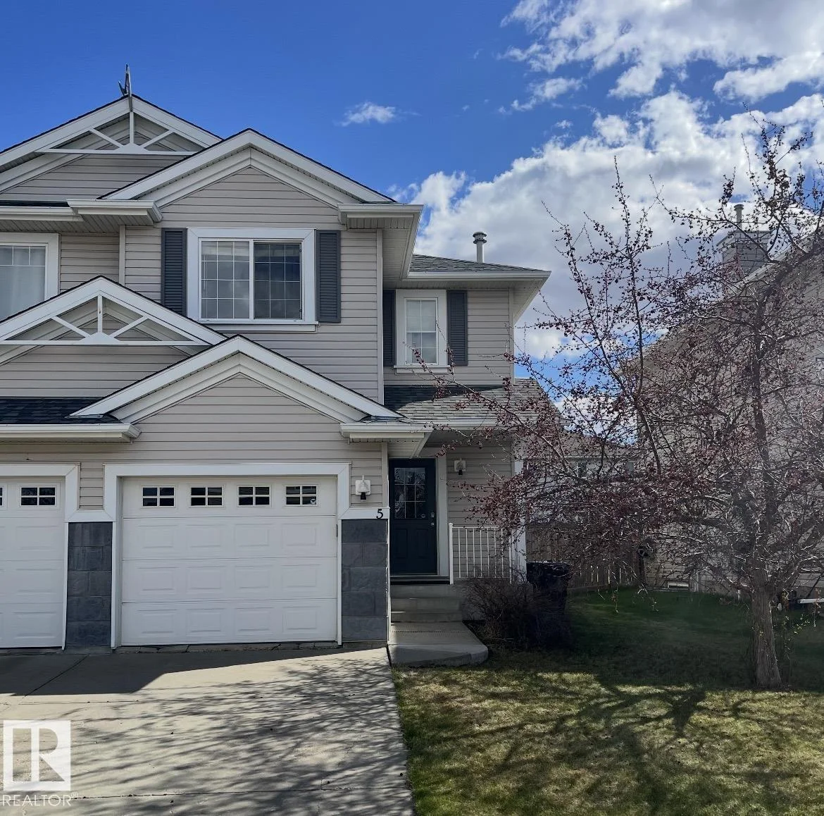 5 CHESTERMERE WY, Sherwood Park - 3 bedroom Duplex for sale
