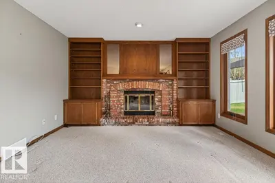 Interior photo 4 of 328 O'Connor CL NW