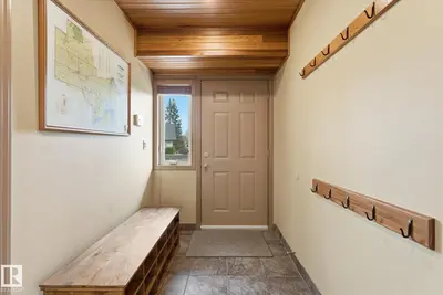 Interior photo 3 of 218 & 219 2nd Street Ross Haven