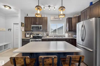 Interior photo 4 of 7074 CARDINAL WY SW