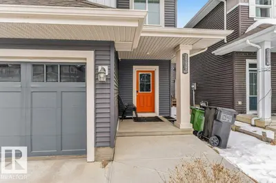 Interior photo 1 of 2777 CHOKECHERRY PL SW