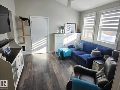 Interior photo 4 of 4825 52 ST