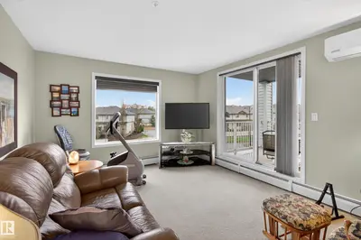 Interior photo 4 of #322 42 SUMMERWOOD BV