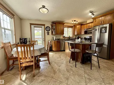 Interior photo 3 of 61130 RGE RD 50