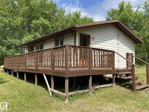19042 Victoria TR, Rural Smoky Lake County - $107,900