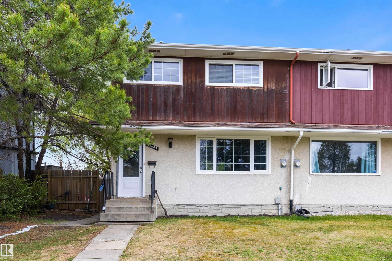 11447 39 AV NW, Edmonton - 3 bedroom Duplex for sale