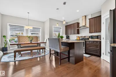 Interior photo 2 of 3306 HILTON CR NW