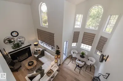 Interior photo 2 of #304 14 MISSION AV
