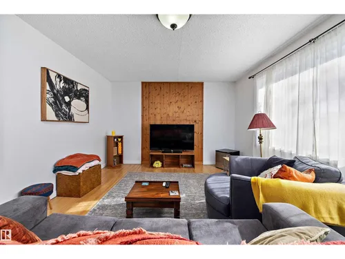 11607 141 ST NW, Edmonton - $419,000