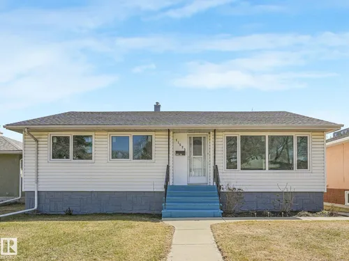 11523 136 ST NW, Edmonton - $495,000