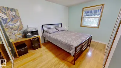 Interior photo 2 of 13908 117 AV NW