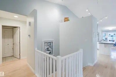 Interior photo 3 of #25 929 PICARD DR NW