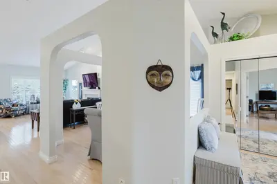 Interior photo 4 of #25 929 PICARD DR NW