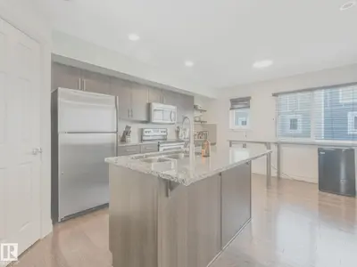 Interior photo 3 of #66 5317 3 AV SW