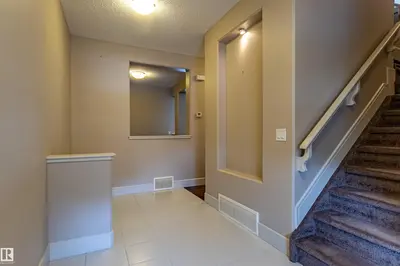 Interior photo 1 of 4906 Crabapple LN SW SW