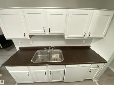 Interior photo 3 of #302 10826 113 ST NW