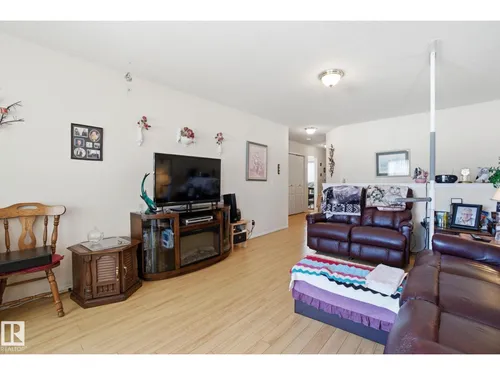 #56 13320 124 ST NW, Edmonton - $309,900