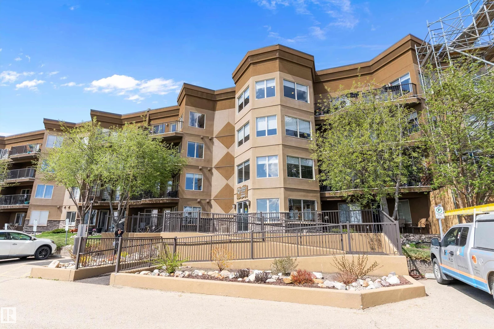 #301 530 HOOKE RD NW, Edmonton - 1 bedroom Apartment for sale