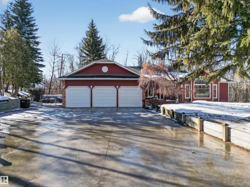 #337 23248 TWP ROAD 522, Rural Strathcona County - $1,299,900
