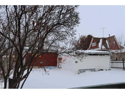 4715 52 ave, Wetaskiwin - $109,900
