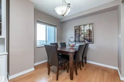Interior photo 4 of #1105 10130 114 ST NW