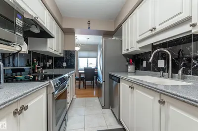 Interior photo 2 of #1105 10130 114 ST NW