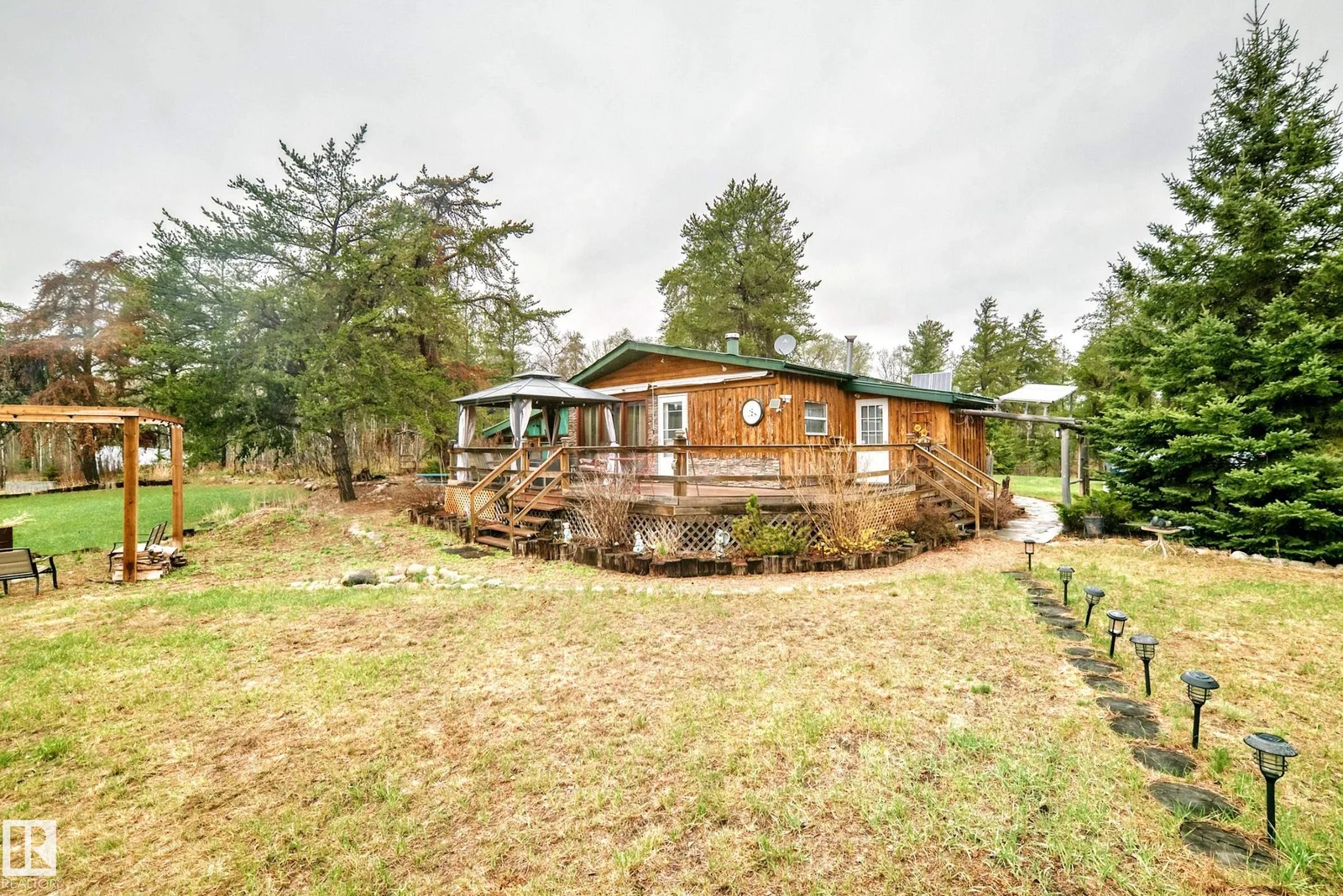, Rural Lamont County - 2 bedroom Detached Single Family for sale