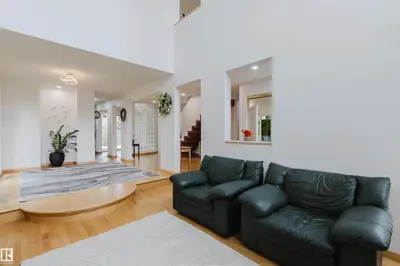 Interior photo 4 of 342 O'CONNOR CL NW