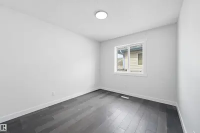 Interior photo 3 of 631 JENNER COVE CV NW