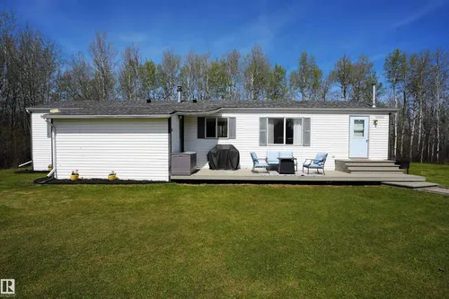 #11 27420 TWP ROAD 544, Rural Sturgeon County - $465,000