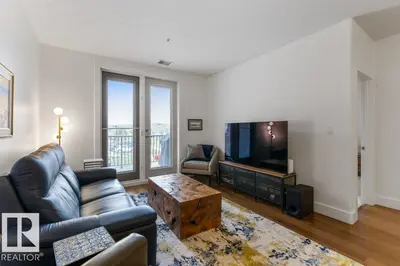 Interior photo 3 of #255 6079 MAYNARD WY NW