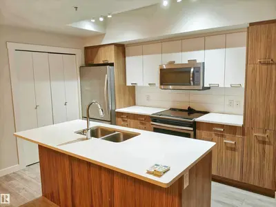 Interior photo 2 of #2505 10410 102 AV NW