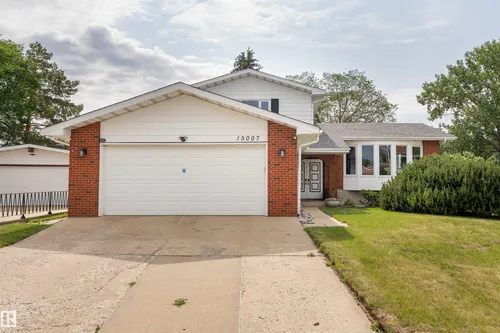 15007 115 ST NW, Edmonton - $525,000