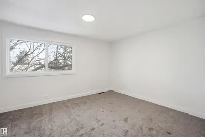 Interior photo 3 of 1706 37 ST NW