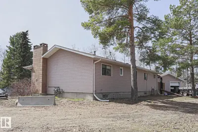 Interior photo 1 of 313 51559 Range Road 225