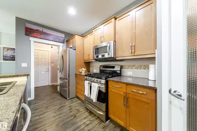 Interior photo 3 of 2016 125 ST SW