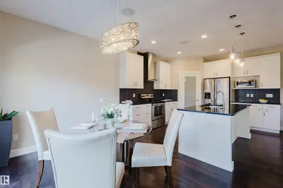 Interior photo 4 of 2122 WARE RD NW