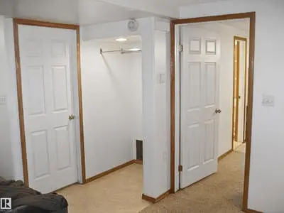 Interior photo 4 of 13007 / 13009 111 AV NW