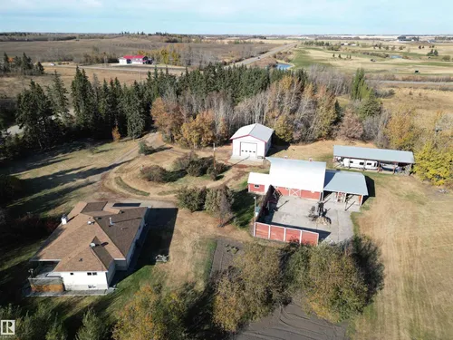 474073 RGE ROAD 242, Rural Wetaskiwin County - $810,000
