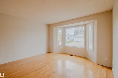 Interior photo 3 of 5935 189 ST NW