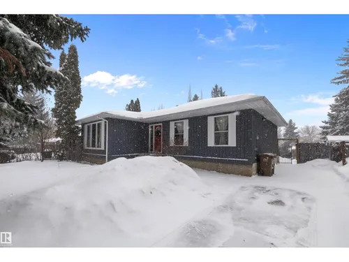 12 BEACON CR, St. Albert - $425,000