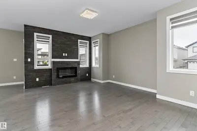 Interior photo 3 of 8729 Carson WY SW