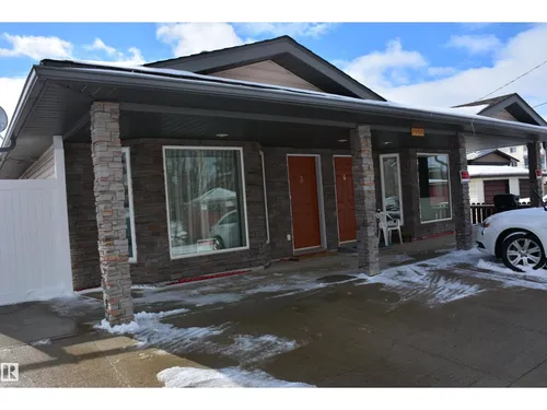 #3 4806 51 AV, Barrhead - $250,000