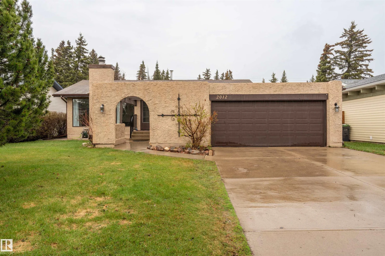 2012 2 AV, Cold Lake - 4 bedroom Detached Single Family for sale