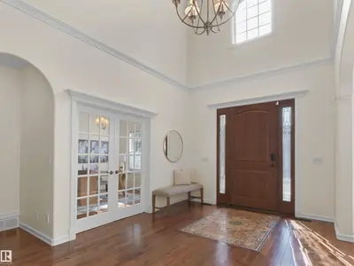Interior photo 1 of 5407 109 ST NW