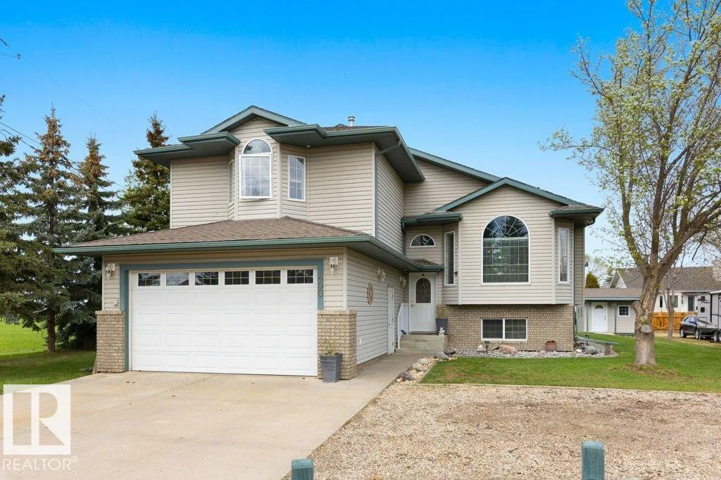 #400 25100 TWP ROAD 554, Cardiff - 5 bedroom Detached Single Family for sale