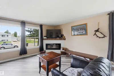 Interior photo 3 of 5104 56 ST