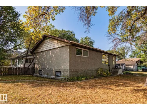 12350 82 ST NW, Edmonton - $295,000