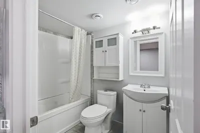 Interior photo 2 of 893 Ebbers CR NW NW